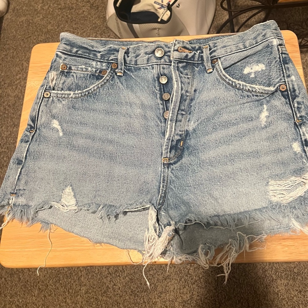 Agolde Jaden Shorts - size 28
